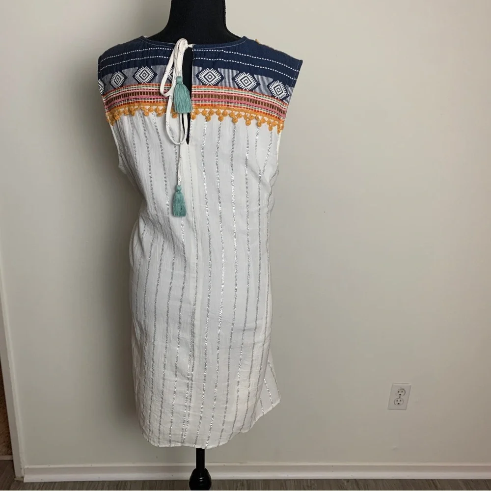 Aztec Pattern shift style Dress - Picture 7 of 10